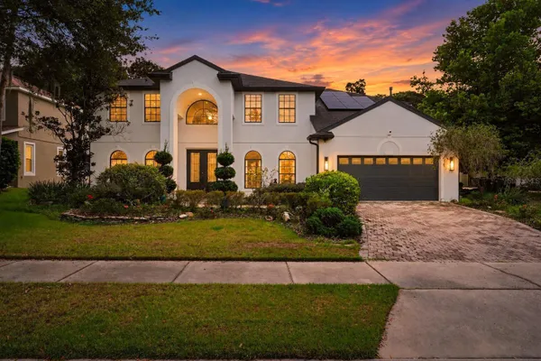 229 BLUE CRYSTAL DR