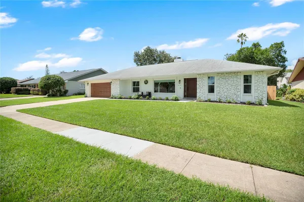 6610 ORANGE KNOLL DR