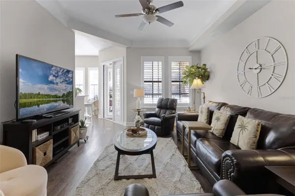 501 MIRASOL CIR 304