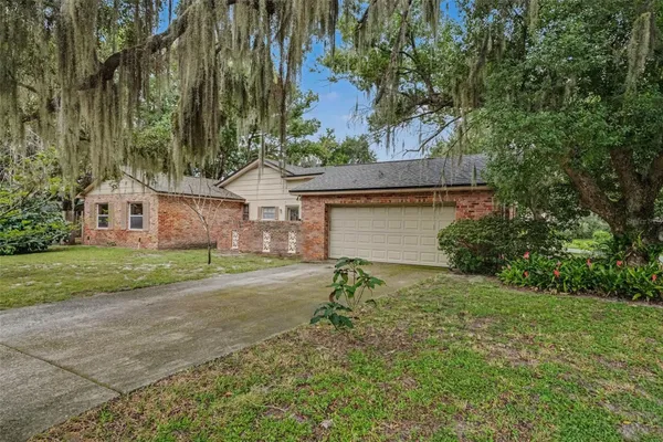 3018 CULLEN LAKE SHORE DR