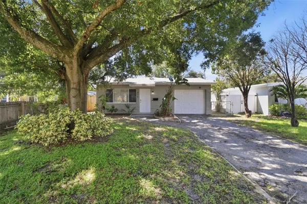 310 93RD AVE
