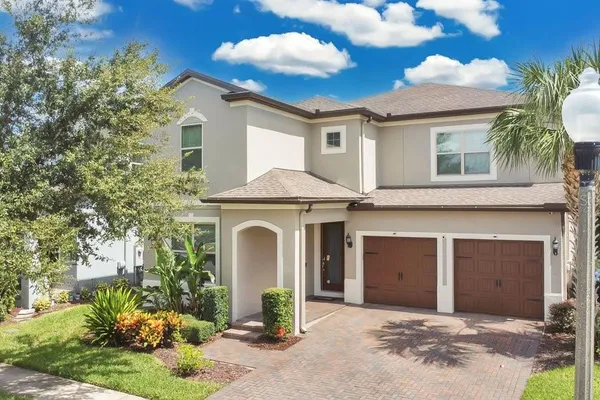 14105 LARKSPUR LAKE DR