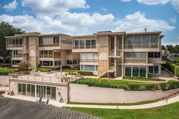 311 E MORSE BLVD 1-5