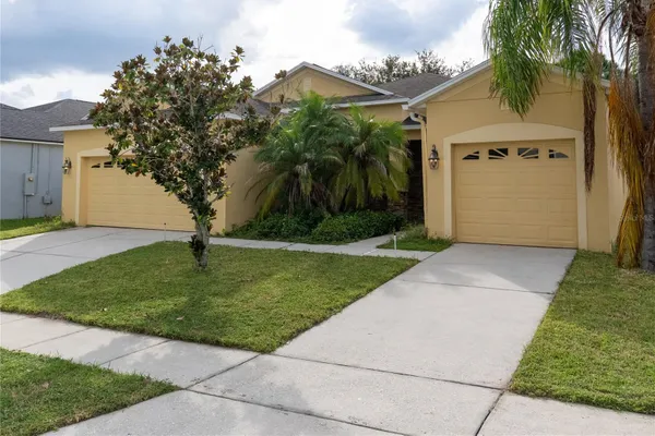 2336 CROSSTON CIR