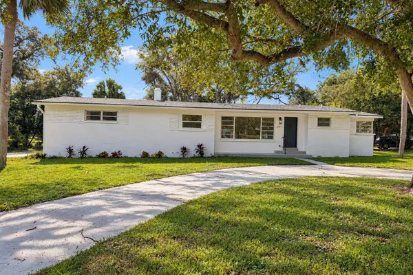 201 GRANADA ST