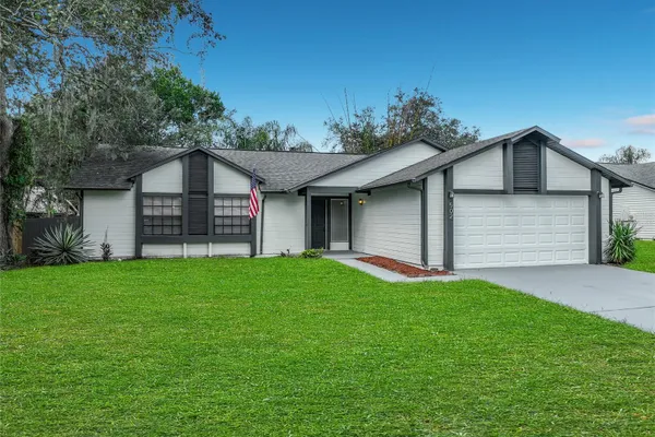 502 HAGER DR