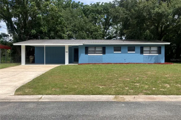 2013 LIVE OAK DR