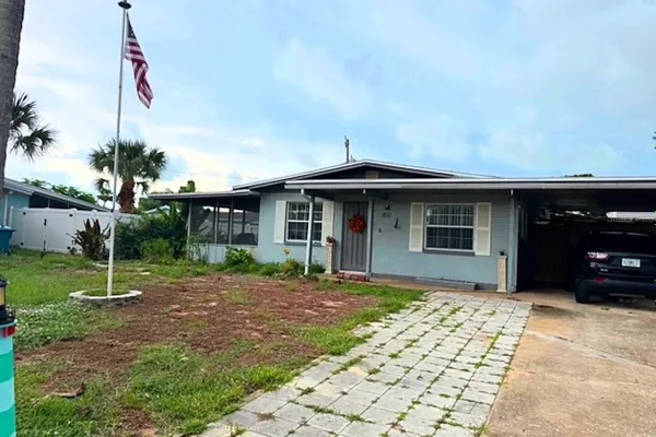 1455 QUINCE AVE