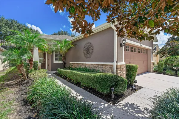 22004 BELGIAN CT