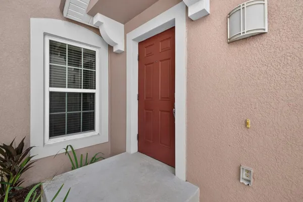 8348 BELLA TIERRA CT