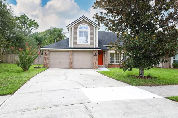 1093 KELLY CREEK CIR