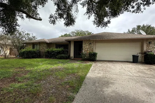 4737 DUNBARTON DR