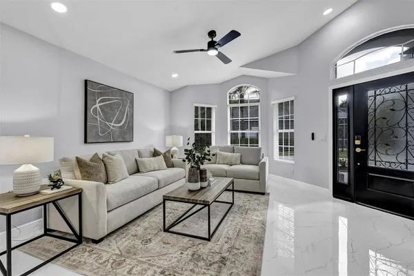 13712 DEVLIN CT