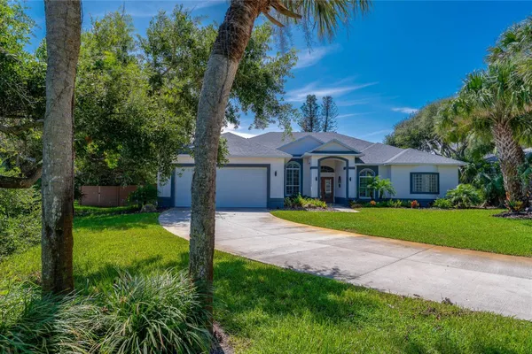 14 KELLY BEA CT