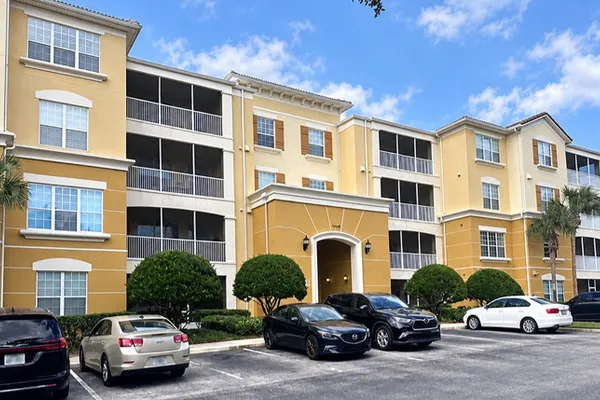 3368 ROBERT TRENT JONES DR 40108