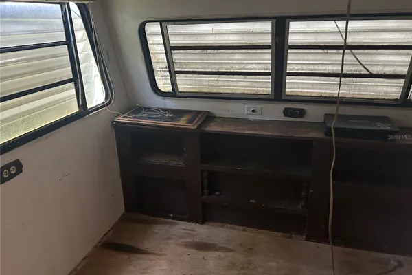 3000 CLARCONA RD 427