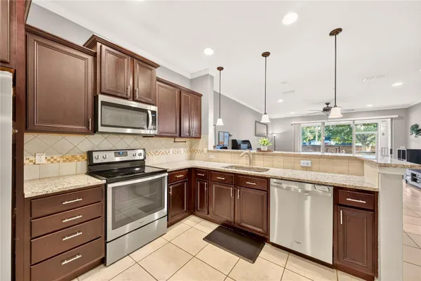 10867 CORSICAN ST 20