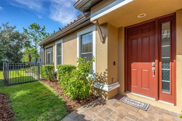 8413 ALBERATA VISTA DR