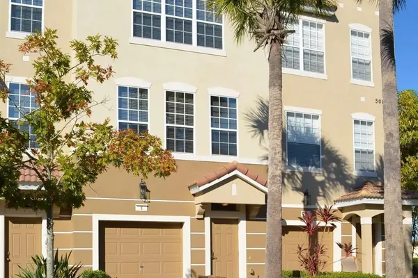 5002 TIDEVIEW CIR 5