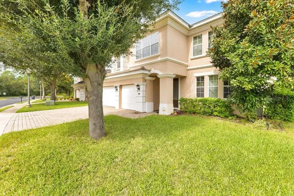 532 CRESTWICK CT