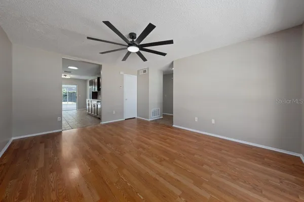 5319 FOX BRIAR TRL
