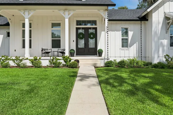 310 W WASHINGTON AVE