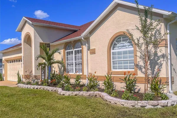5315 CORAL VINE LN