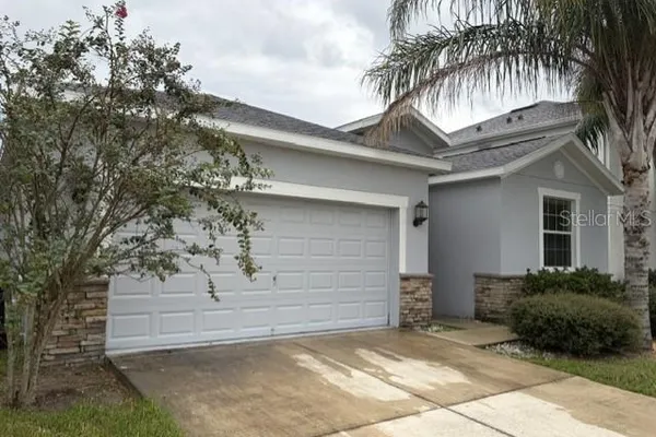 1574 THETFORD CIRCLE CIR