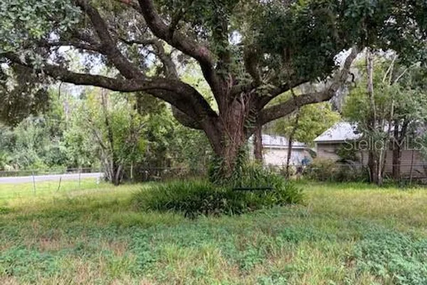 21103 REINDEER RD