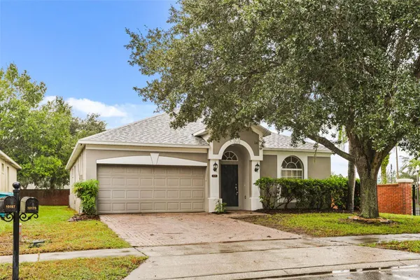 10175 SHADOW CREEK DR