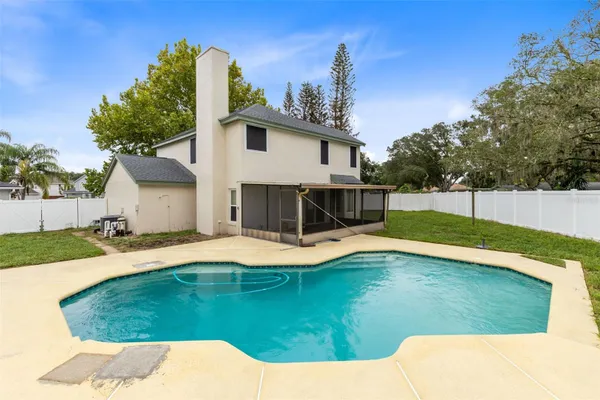 2704 ESTEP CT