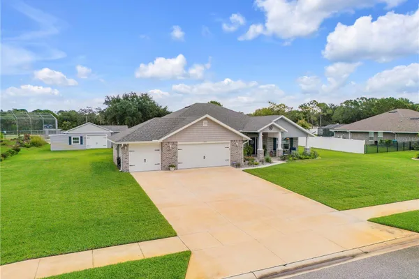 215 LAGOON MIST CT