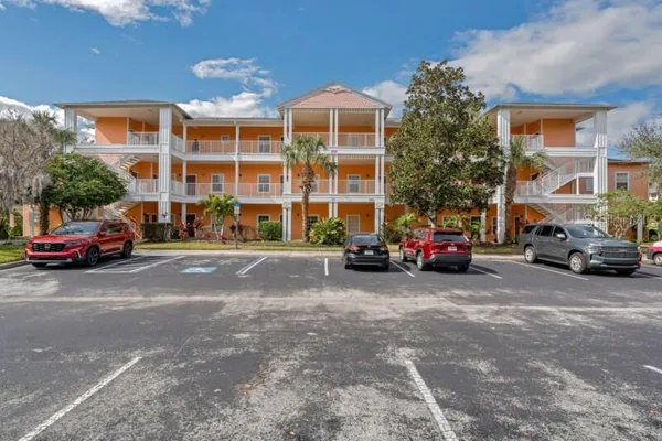 301 NEW PROVIDENCE PROMENADE 301