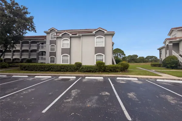 13838 FAIRWAY ISLAND DR 1411