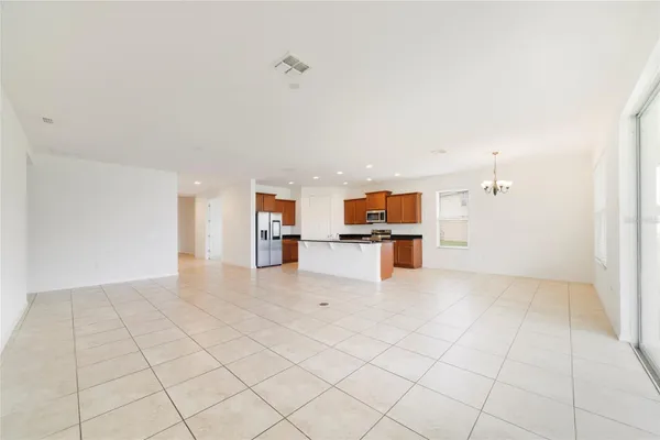 3880 CARRICK BEND DR