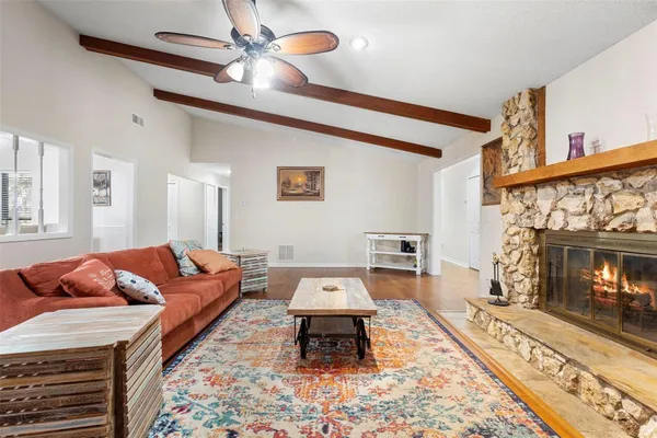 317 OAK FERN CIR
