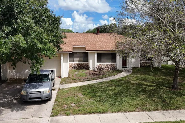 108 TIPPERARY DR