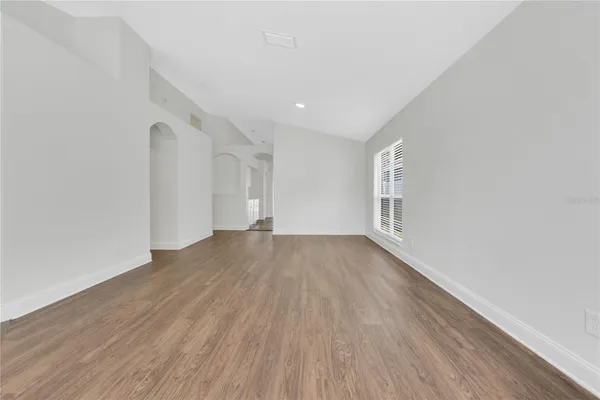 10412 SOARING EAGLE DR