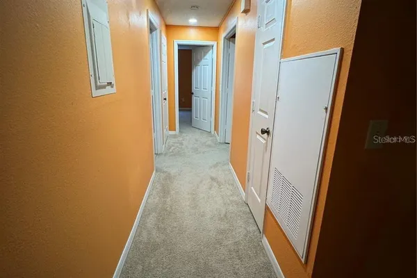 4136 VERSAILLES DR 4136D