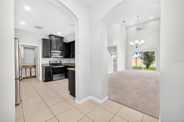 2128 LENNOX DALE LN
