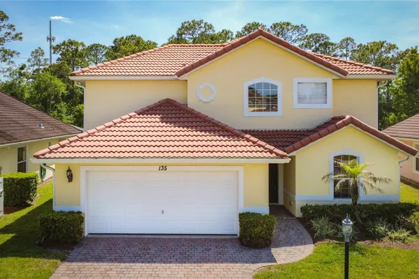 135 ROBIN RD