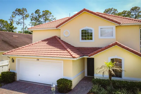 135 ROBIN RD