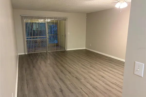 7081 BALBOA DR 7081