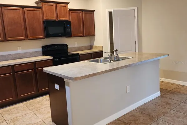 2765 CARRICKTON CIR