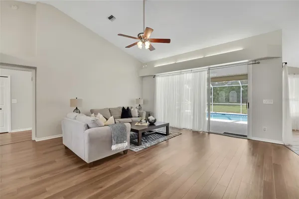 13290 DON LOOP