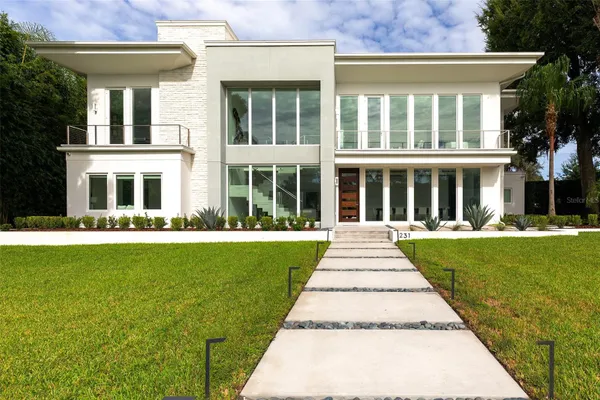 231 CHELTON CIR