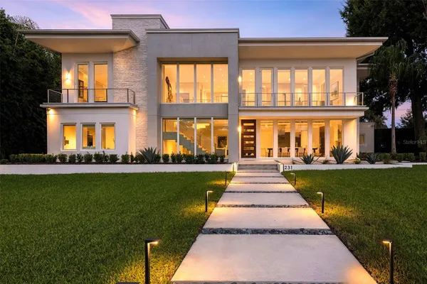 231 CHELTON CIR