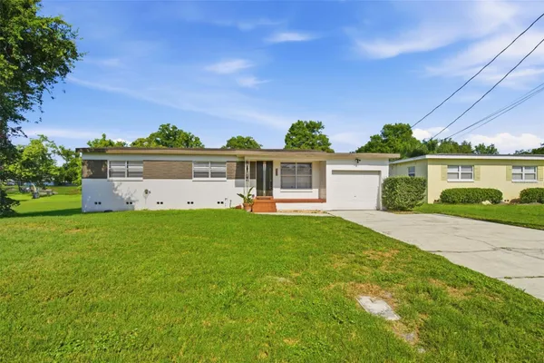 832 THALIA DR