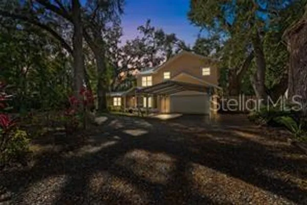 315 WOOTEN RD