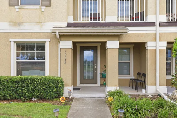 10558 GREEN IVY LN